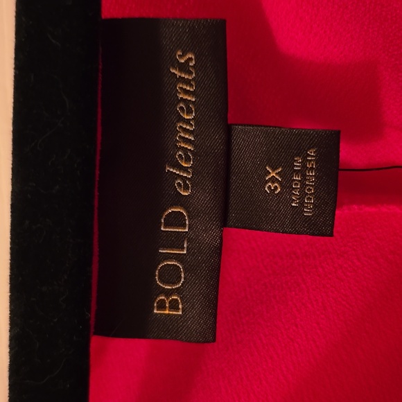 BOLD ELEMENTS BRAND WOMENS PLUS SIZE PINK "COLD SHOULDER" TOP SIZE 3X - Picture 3 of 16